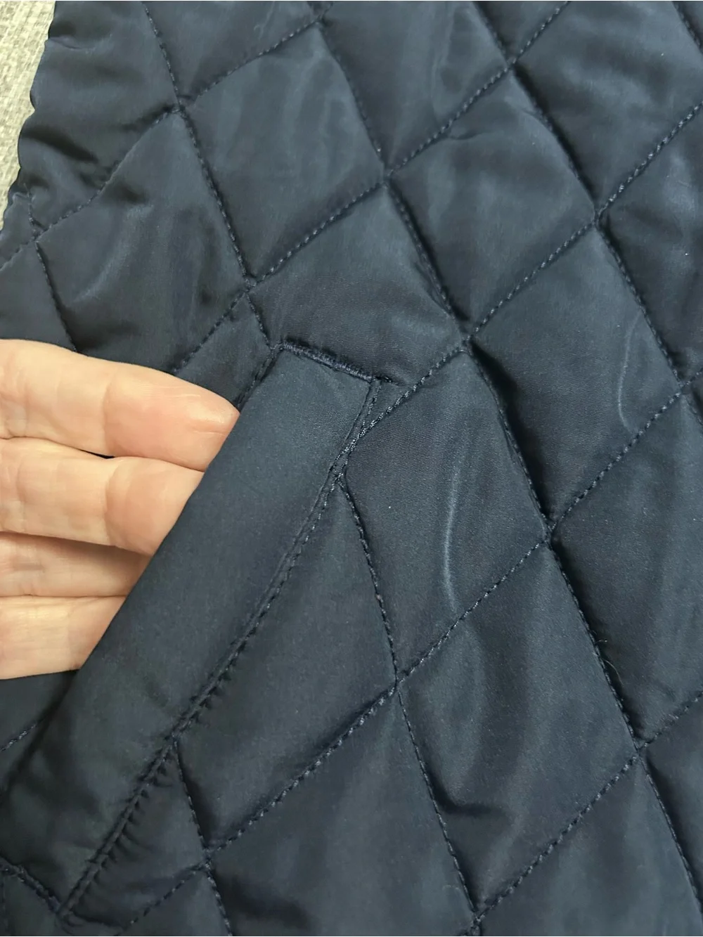 Janie and Jack Navy Quilted Snap Front Puffer Vest. Size 5/6